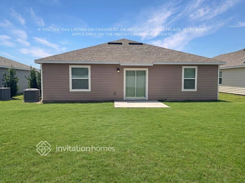 Building Photo - 908 Caitlin Loop