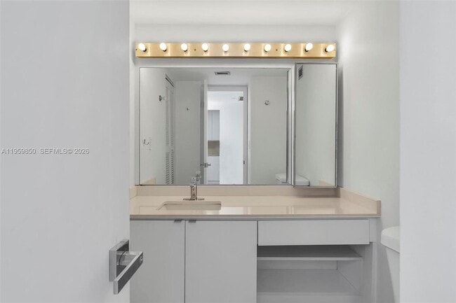 Building Photo - 1865 Brickell Ave