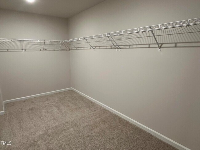 Building Photo - 1143 Winding Spg Dr