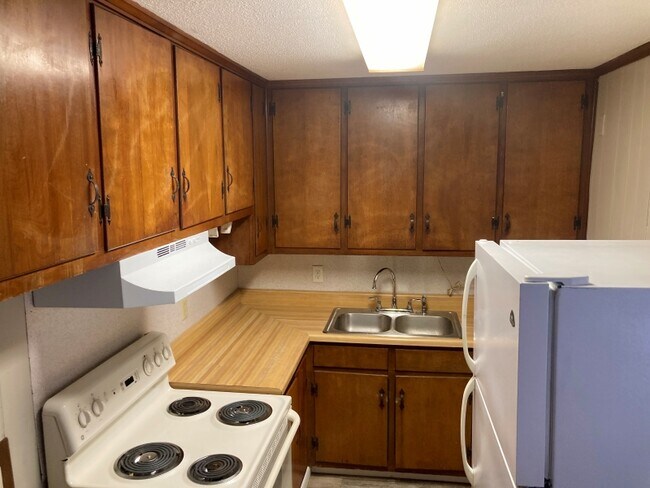 Building Photo - 117 Parkburg Rd