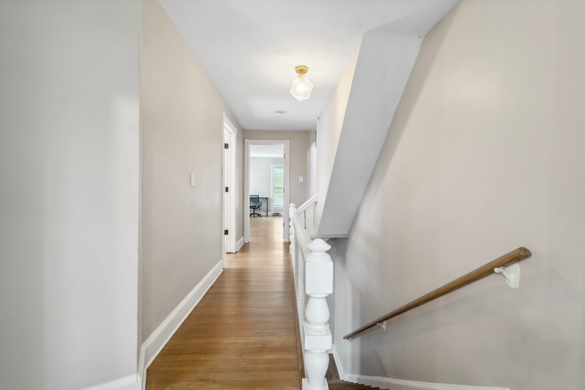 Building Photo - 95 Leroy St