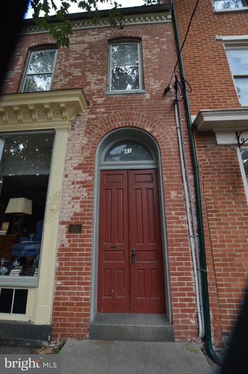 Building Photo - 41 E Patrick St