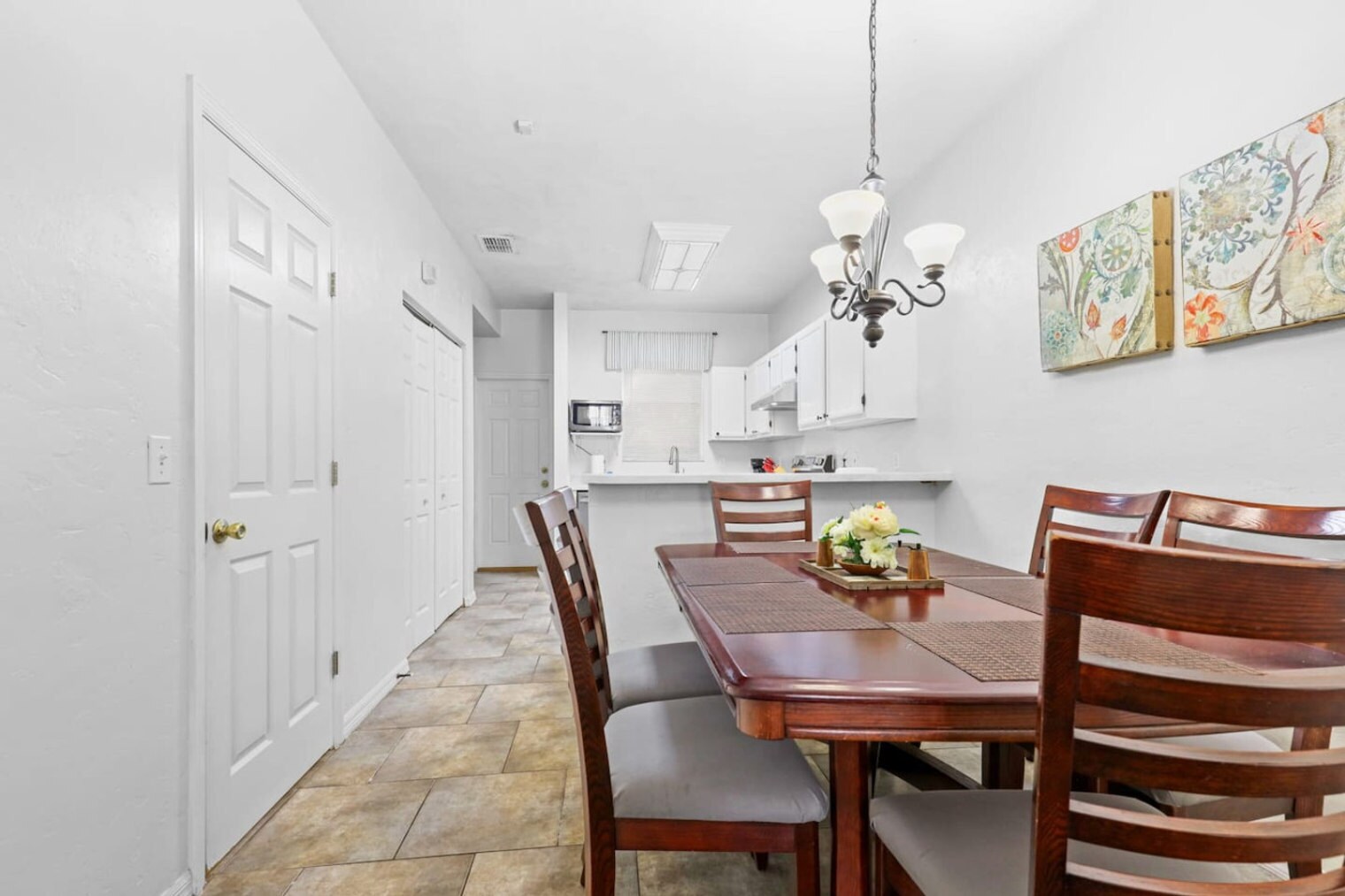 Building Photo - 4415 SW 34th St