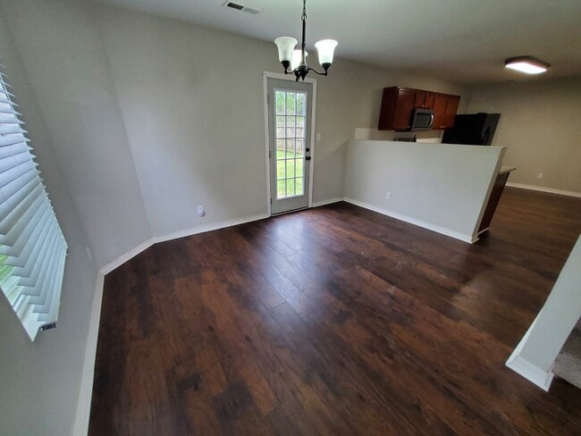 Building Photo - 315 Counter Point Dr