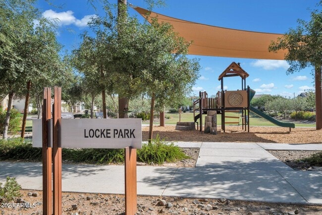 Building Photo - 9863 E Tungsten Dr