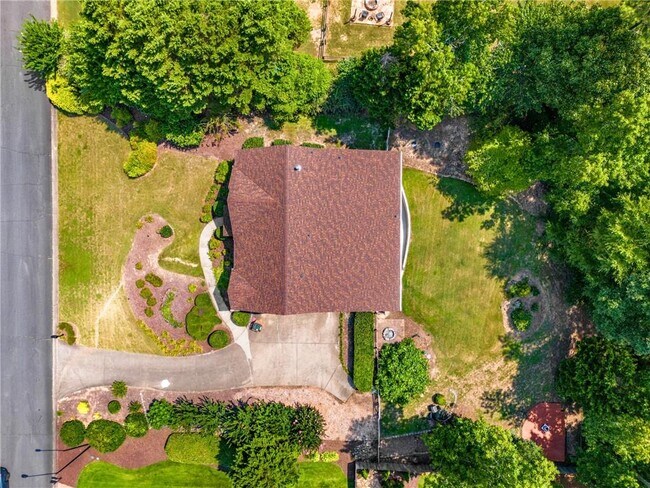 Building Photo - 109 Copper Ridge Dr
