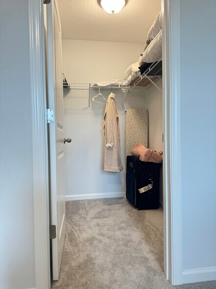 Building Photo - 11160 Minnetta Ct