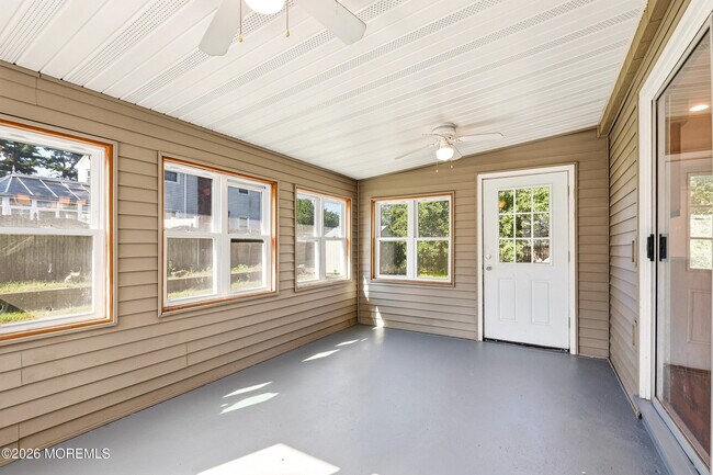 Building Photo - 1200 Lawrence Ave
