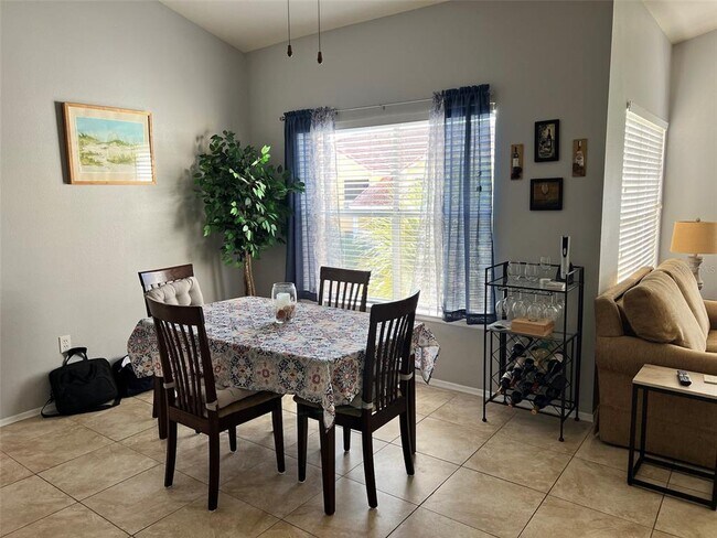 Building Photo - 10764 70th Ave N