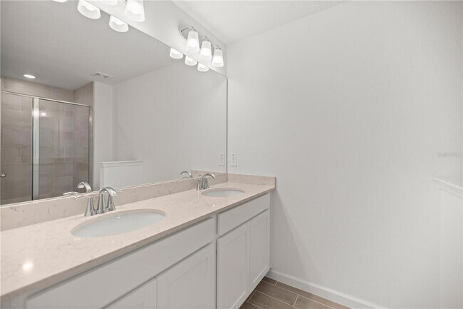 Building Photo - 3438 SE 37th Ct