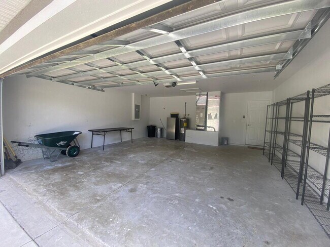 Building Photo - Charming 3-Bedroom Home on Nearly 1 Acre –...