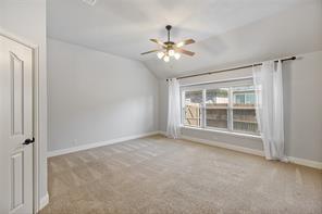 Building Photo - 300 Kelvington Dr