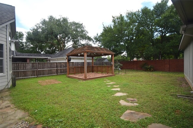 Building Photo - 7207 Emerald Glen Dr