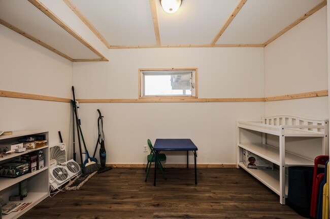 Building Photo - 40 Chemung Rd