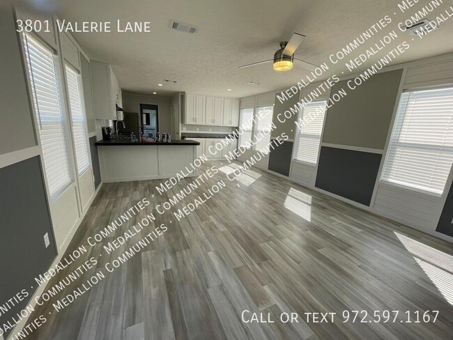 Primary Photo - 3801 Valerie Ln