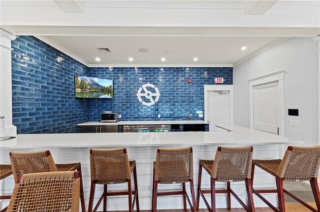 Building Photo - 1 Rodeo Dr