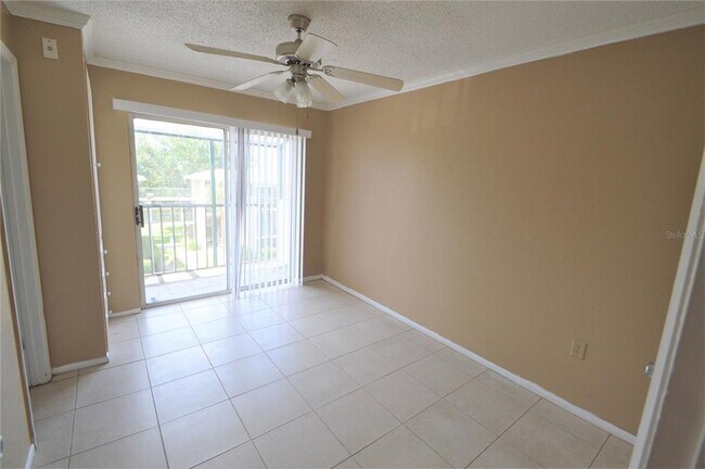 Building Photo - 122 Water Front Way