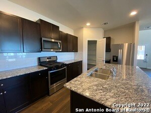 Building Photo - 392 Arbor Hills