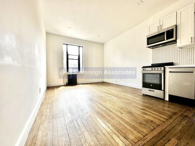 Building Photo - 1 bedroom in New York NY 10027