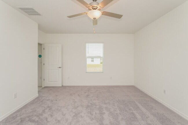 Building Photo - 17919 Blissful Stars Dr