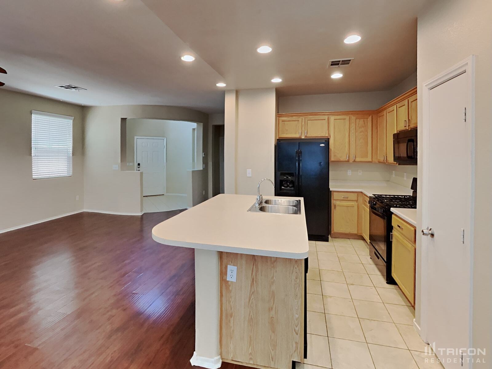Building Photo - 9155 Wine Cellar Ave