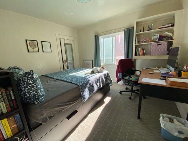 Building Photo - Spacious, Quiet N. Berk. House w/ a Large Private Backyard