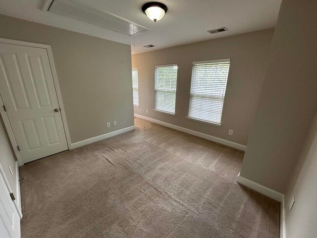 Building Photo - 9109 Otter Ln