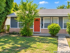 Building Photo - 766 Edgebrook Ln