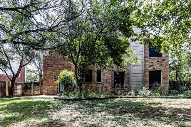 Building Photo - 417 Sunrise Canyon Dr