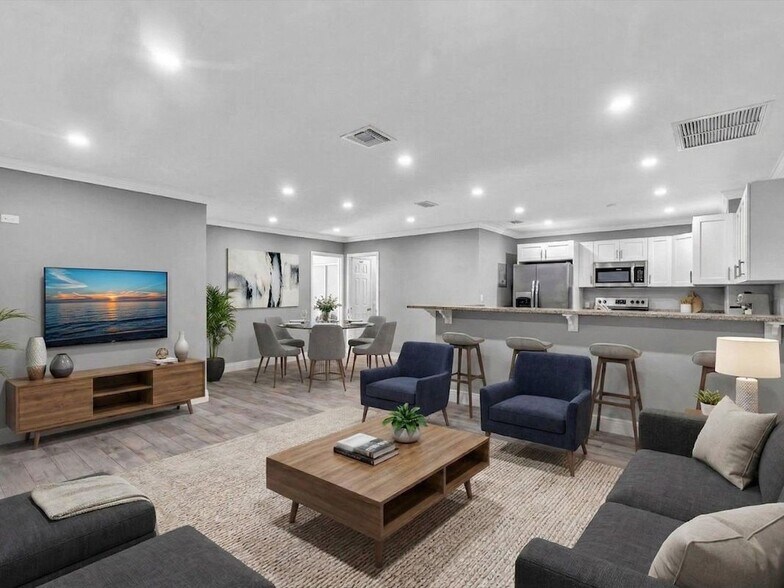 Building Photo - 3880 NW 79th Ave