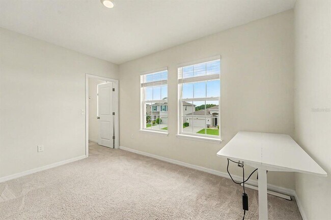 Building Photo - 3221 Living Coral Dr