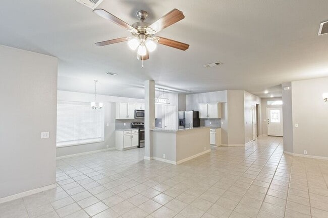 Building Photo - 2309 Mallard Dr