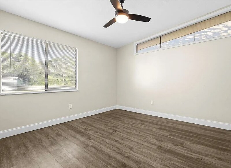 Building Photo - 5720 Gallatin Ln