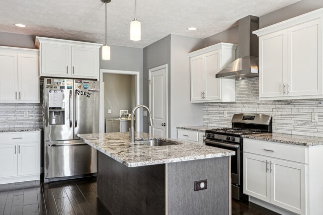 Building Photo - 4533 Nicklaus Dr