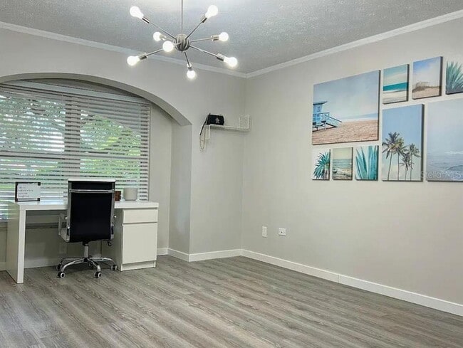 Building Photo - 12216 Noreast Lake Dr