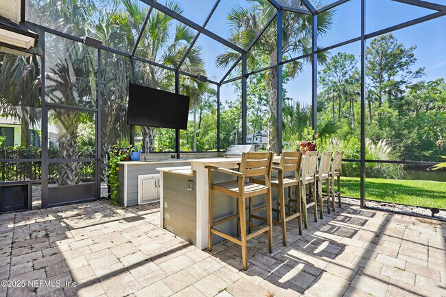 Building Photo - 24601 Deer Trace Dr