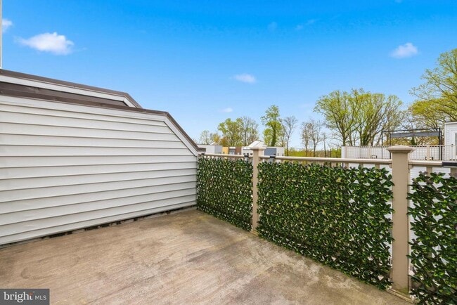 Building Photo - 5104 Randolph Rd