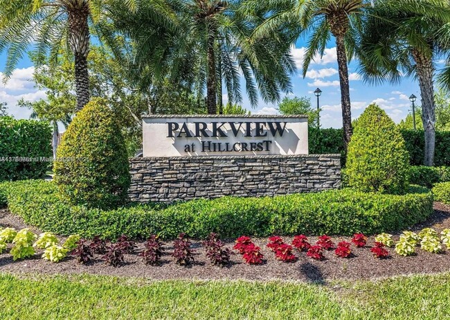 Building Photo - 3813 Greenway Dr