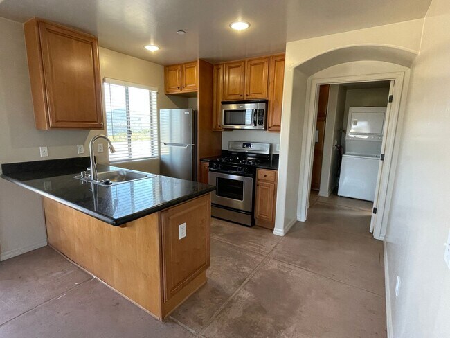 Building Photo - 12478 Hillpoint Ct