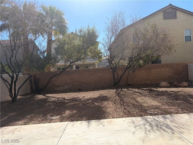 Building Photo - 2175 Low Creek Ct