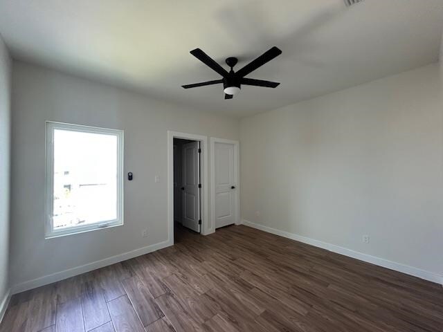 Building Photo - 7524 Cresta Bella St