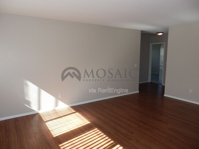 Building Photo - 1167 S Fargo Ct