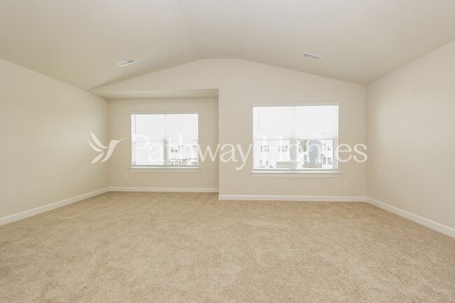 Building Photo - 3510 Quintana Dr