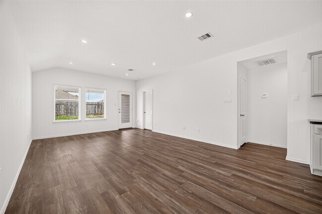 Building Photo - 24410 Oriole Summit Dr