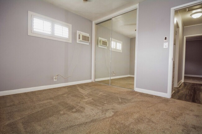 Building Photo - 11433 Littchen St