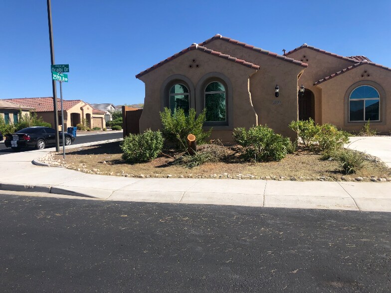 Building Photo - 25931 W Oraibi Dr