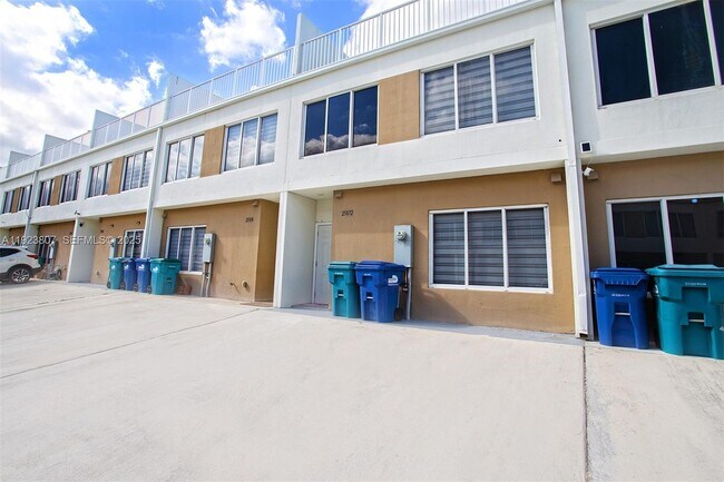 Building Photo - 25872 SW 139th Path