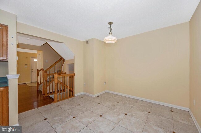Building Photo - 6801 Fallard Place