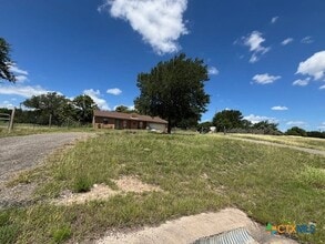 Building Photo - 6186 Farm to Market 1715