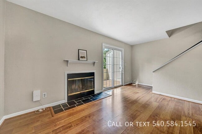 Building Photo - 7311 Maple Ct SW